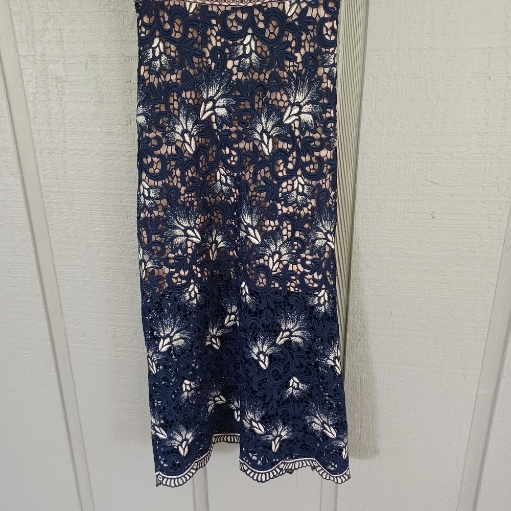 Adelyn Rae feminine xs